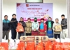 Nho Que Hydropower Cluster presents 300 Tet gifts to people in Tuyen Quang